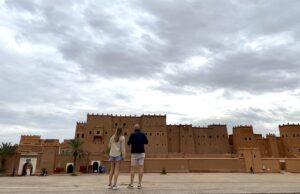 Explorando la Kasbah de Taourirt